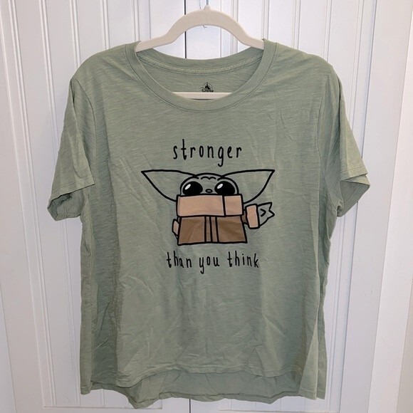 Disney Star Wars Baby Yoda Tee in Green - Picture 1 of 3